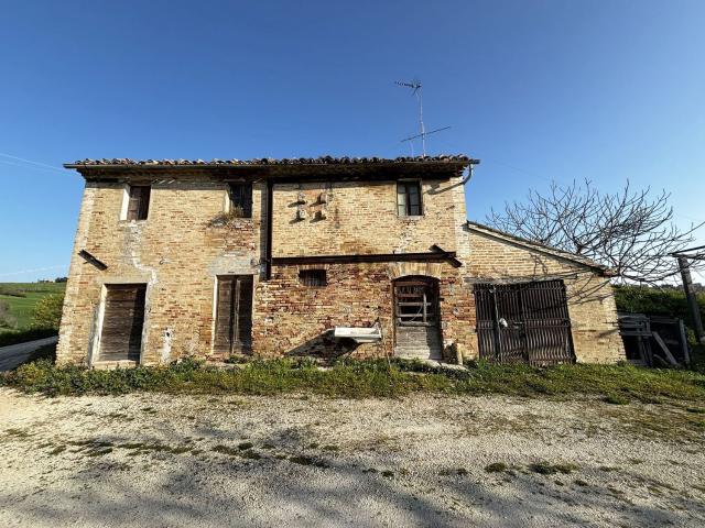 Rustico in vendita a Marche, Ancona
