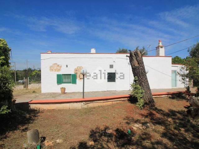 Rustico in vendita a Contrada Badessa, Puglia