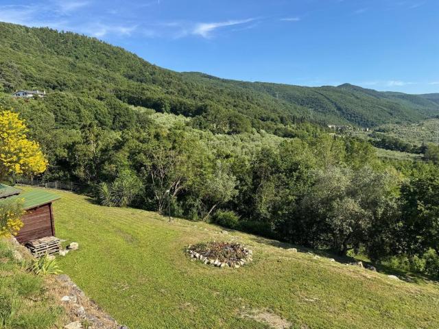 Rustico in vendita a Le Fornaci di Sofignano, Vaiano