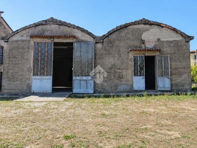 Rustico in vendita a Larciano, Castelmartini