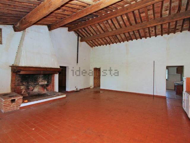 Rustico in vendita a Zona Commerciale Valtriano, Fauglia