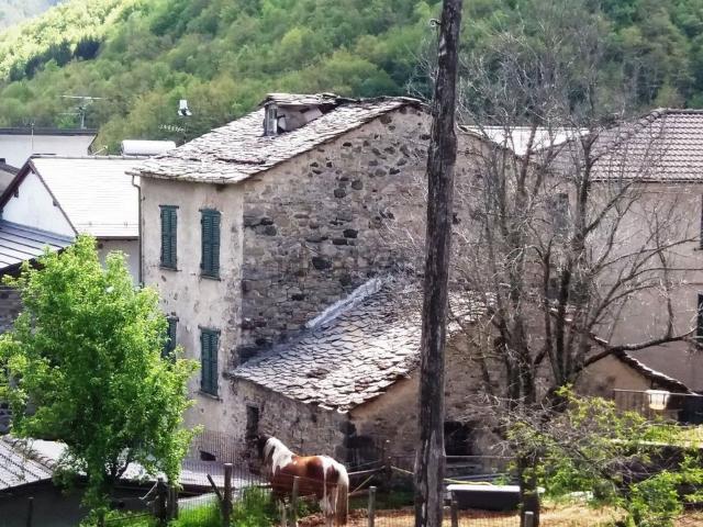 Rustico in vendita a Santo Stefano D'aveto, Liguria