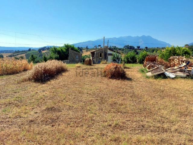 Rustico in vendita a Cugnoli, Abruzzo