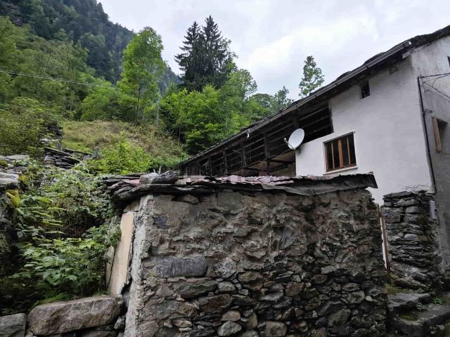Rustico in vendita a Pietre Marce, Rima