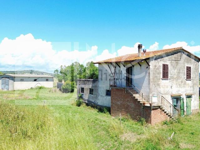 Rustico in vendita a Montalto Di Castro, Lazio