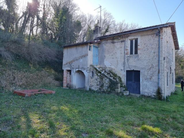 Rustico in vendita a Terni, Umbria