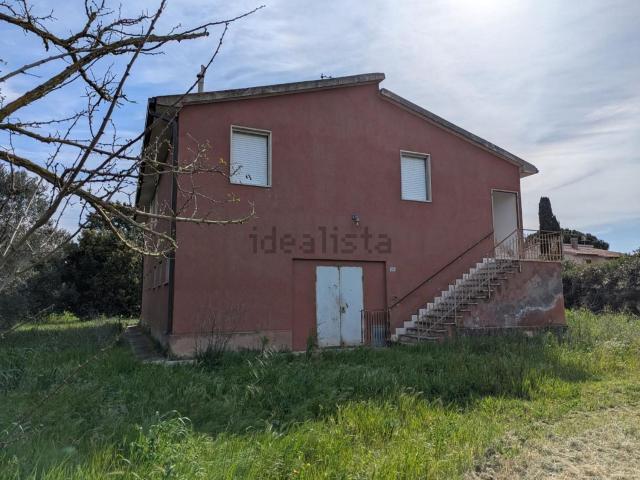 Rustico in vendita a Orbetello, Toscana