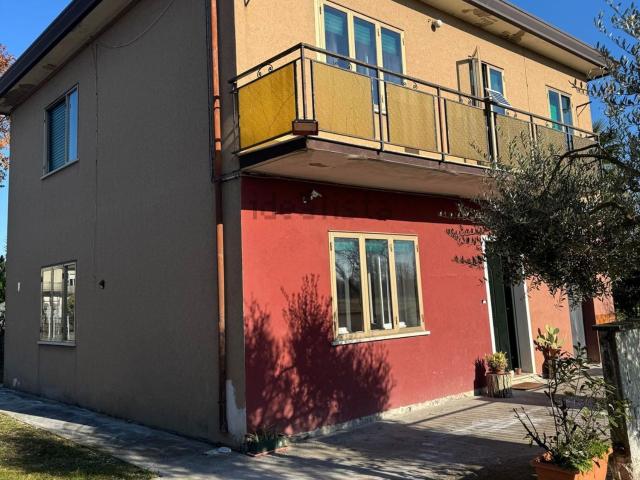 Rustico in vendita a Chirignago-Zelarino, Venezia