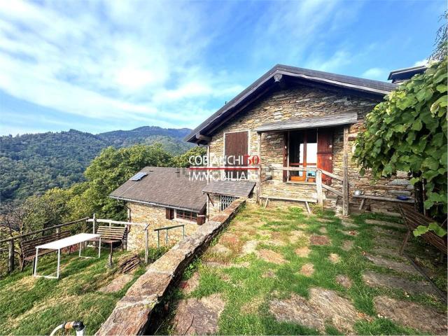 Rustico in vendita a Caprezzo