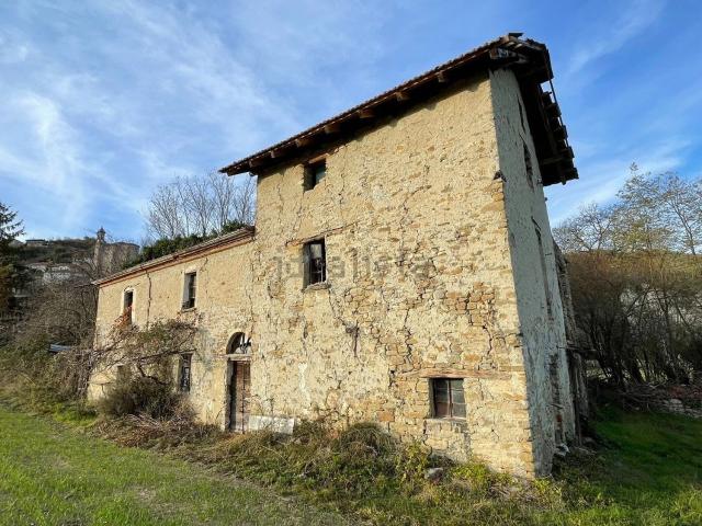 Rustico in vendita a Piemonte, Asti