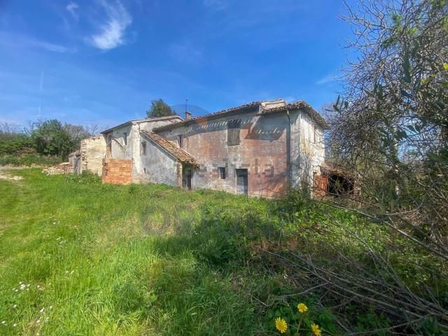 Rustico in vendita a Montegridolfo, Reggio Emilia