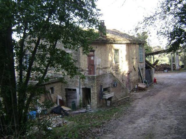 Rustico in vendita a Marche, Macerata