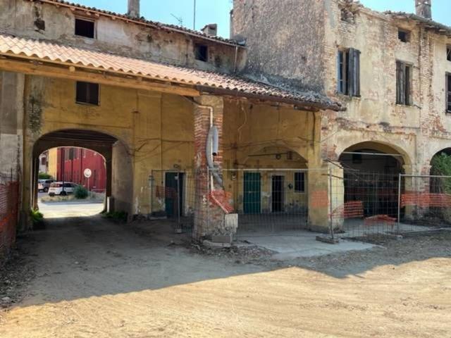Rustico in vendita a Crema, Lombardia