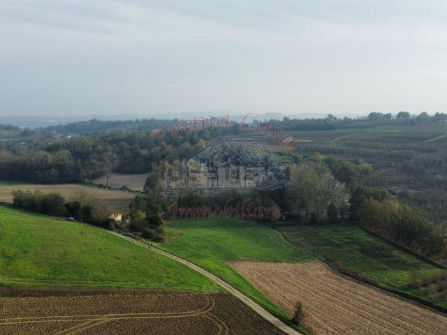 Rustico in vendita a Piemonte, Asti