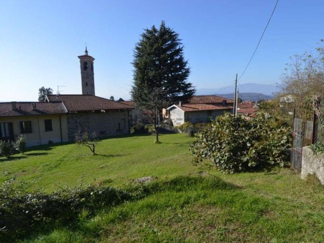 Rustico in vendita a Cocquio, Cocquio Trevisago