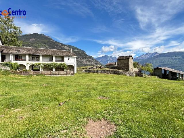 Rustico in vendita a Champdepraz, Aosta