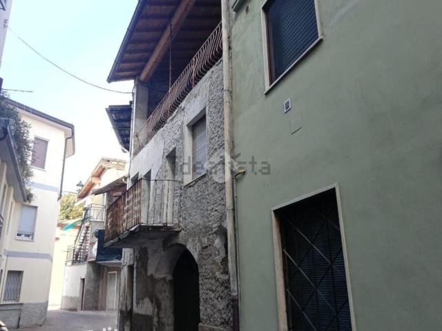 Rustico in vendita a Romano Di Lombardia, Lombardia