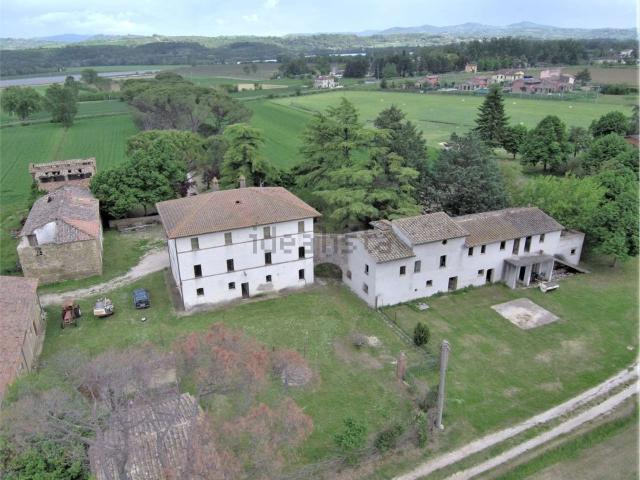 Rustico in vendita a Marsciano, Umbria