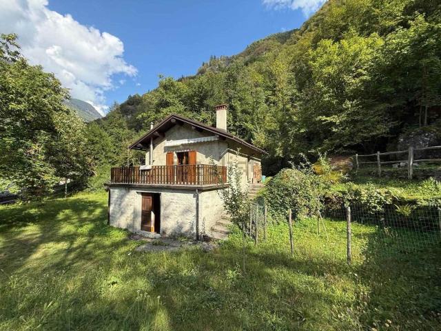 Rustico in vendita a Comunità montana della Valchiavenna, Piuro