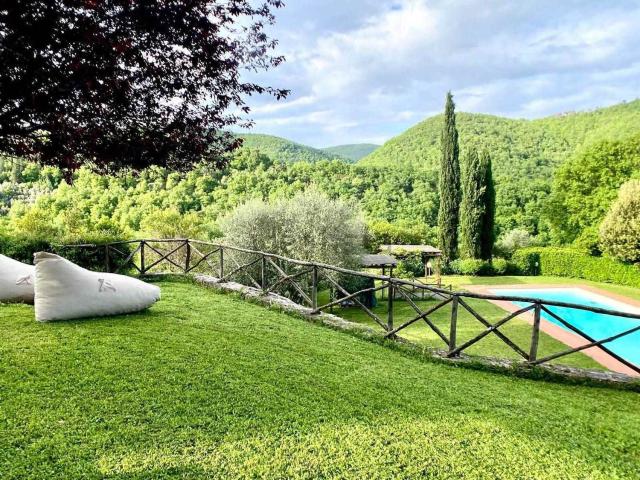 Rustico in vendita a San Polo In Chianti, Toscana