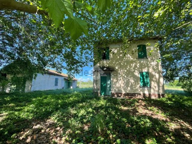 Rustico in vendita a Unione Terre di Pianura, Baricella