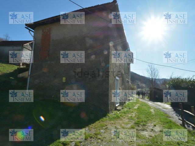 Rustico in vendita a Cascina Pratomarro, Campo Ligure