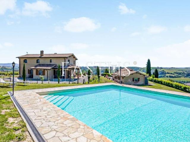 Rustico in vendita a Pieve a Salti, Montalcino