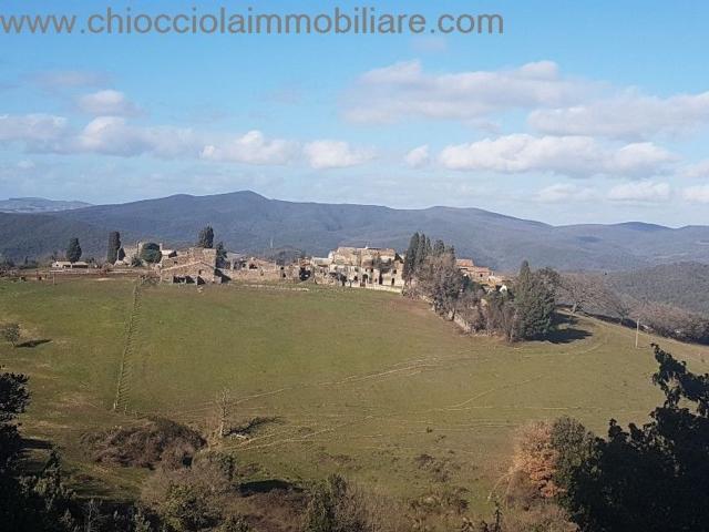 Rustico in vendita a Castelnuovo Val Di Cecina, Toscana