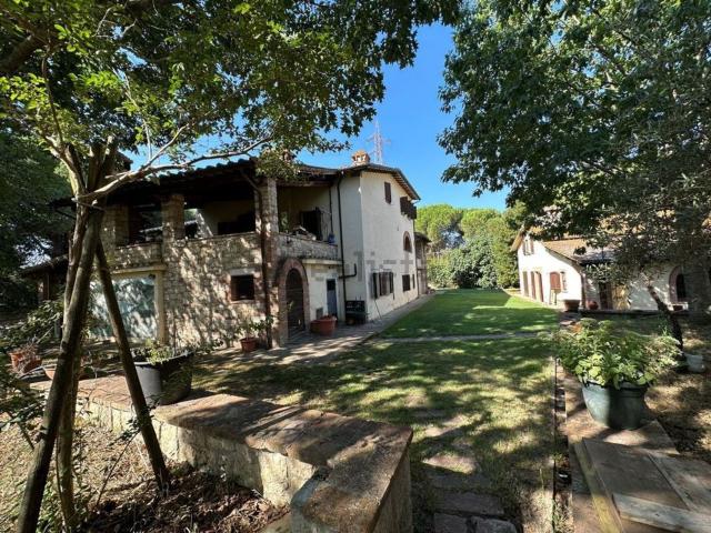Rustico in vendita a Poggetto, Gioiella