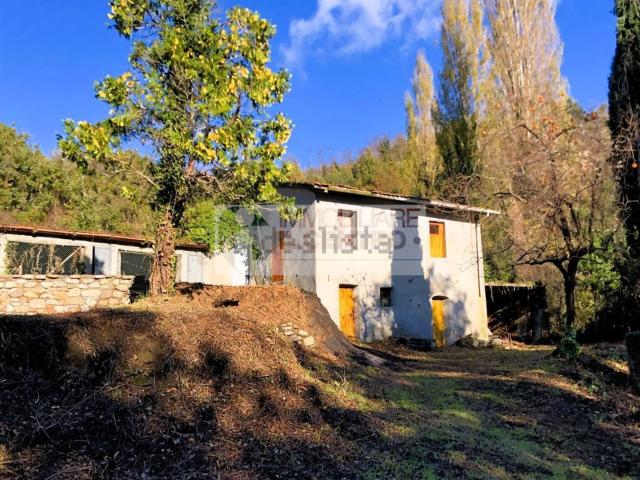 Rustico in vendita a Falcinello, Sarzana
