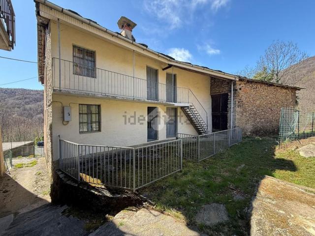 Rustico in vendita a Unione Montana di Comuni delle Valli di Lanzo, Ceronda e Casternone, Piemonte
