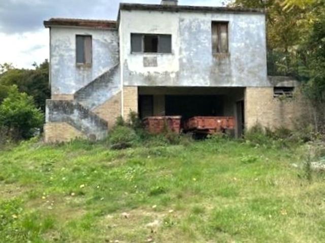 Rustico in vendita a Marche, Ascoli Piceno