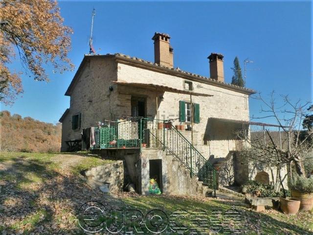 Rustico in vendita a Cortona, Toscana