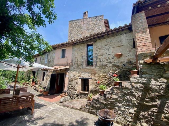 Rustico in vendita a San Venanzo, Umbria