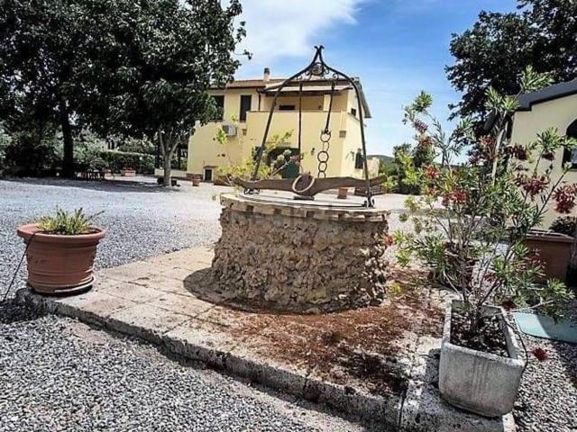Rustico in vendita a Unione di Comuni Montani Colline del Fiora, Manciano