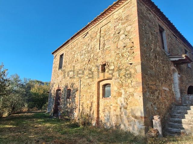 Rustico in vendita a Trequanda, Toscana