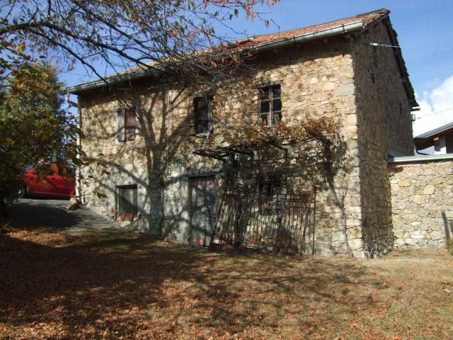 Rustico in vendita a Appennino Reggiano, Re