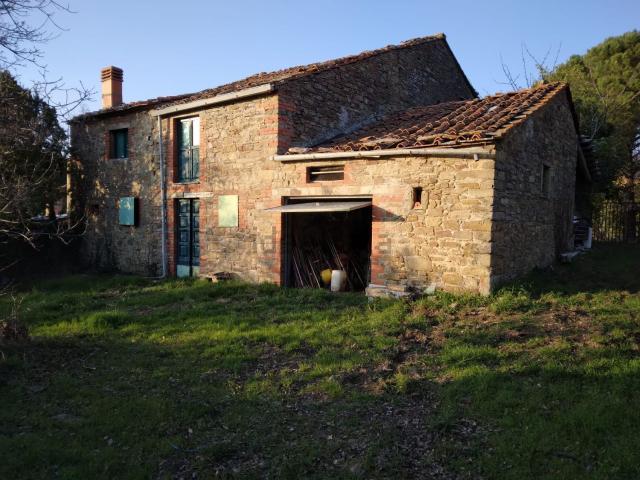Rustico in vendita a Palazzo Del Pero, Toscana