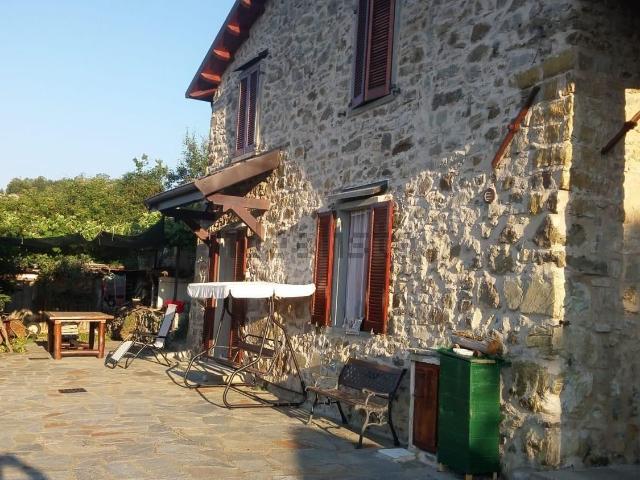 Rustico in vendita a Valditermine, Zeri