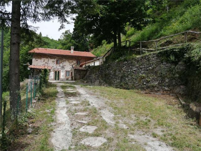 Rustico in vendita a Unione Comuni Garfagnana, Castiglione Di Garfagnana