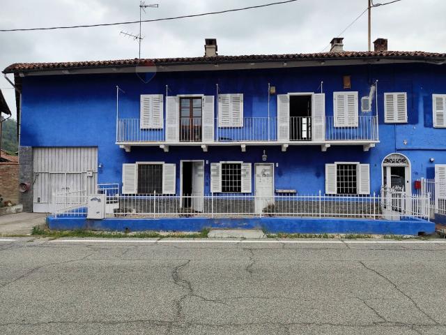 Rustico in vendita a Lauriano, Torino