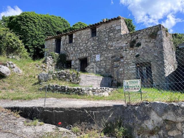Rustico in vendita a Veroli, Lazio