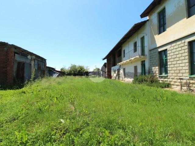 Rustico in vendita a Sommariva del Bosco, Piemonte