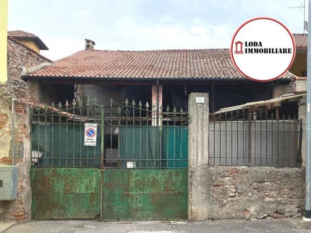 Rustico in vendita a Cividate Al Piano, Lombardia