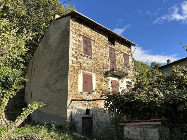 Rustico in vendita a San Siro, Lombardia