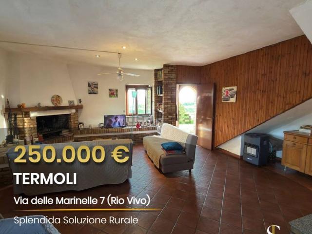 Rustico in vendita a Termoli, Molise