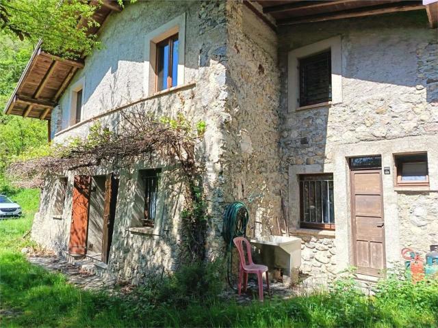 Rustico in vendita a Comunità montana della Valle Sabbia, Lavenone