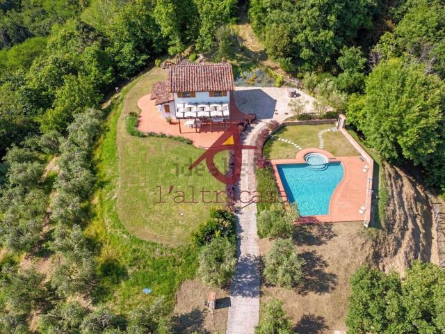 Rustico in vendita a Massa e Cozzile, Massa E Cozzile