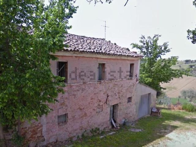 Rustico in vendita a San Giovanni, Marche