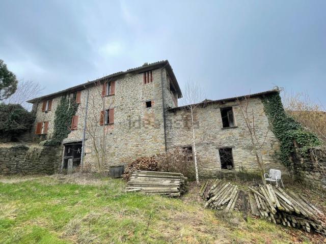 Rustico in vendita a Scorrone, Cossano Belbo